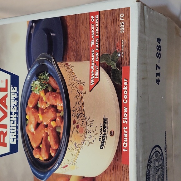 Vintage Unopened 1 Quart Slow Cooker - Picture 6 of 6